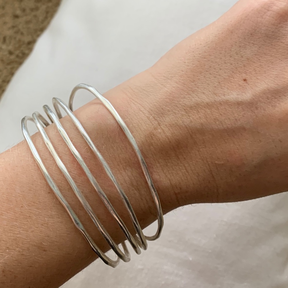 NWOT Stella & Dot Quinn Cuff - silver